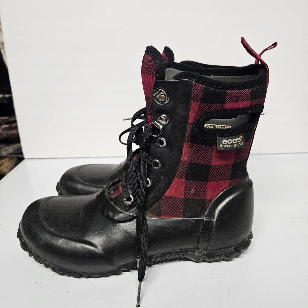 Bogs Sidney Lace PLD Youth 4 Black Red Buffalo Plaid Waterproof Winter Boots
